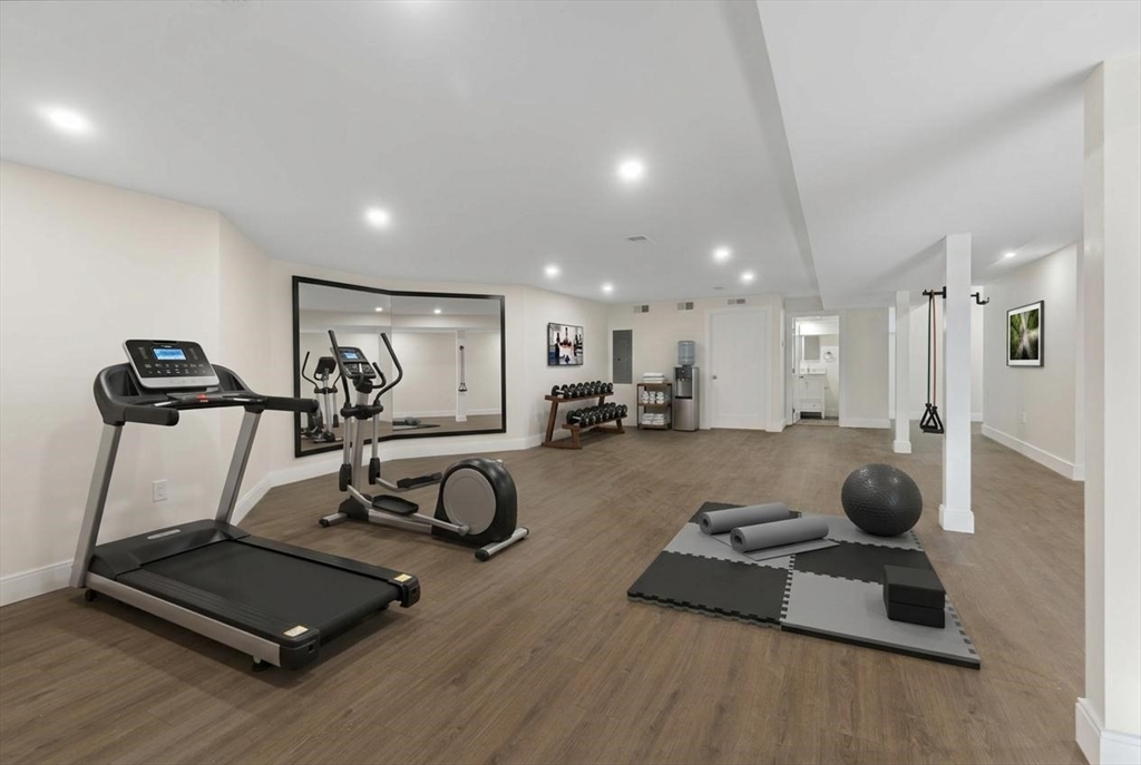 1864 River Street Boston, MA 02136 - Photo 17 of 38