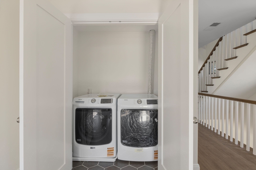 1864 River Street Boston, MA 02136 - Photo 22 of 38