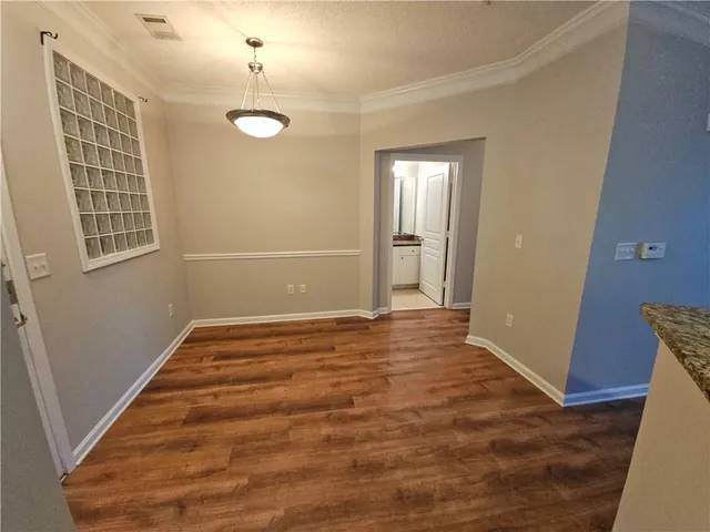 $1,525 | 10 Perimeter Summit Boulevard, Unit 1303, Brookhaven, GA 30319