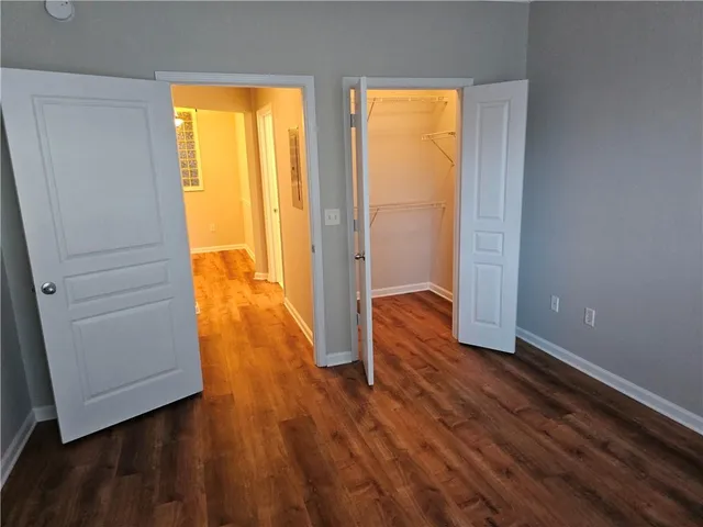 $1,525 | 10 Perimeter Summit Boulevard, Unit 1303, Brookhaven, GA 30319