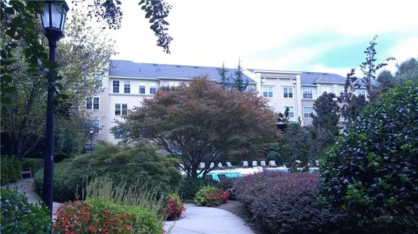 $1,425 | 10 Perimeter Summit Boulevard, Unit 1303, Brookhaven, GA 30319