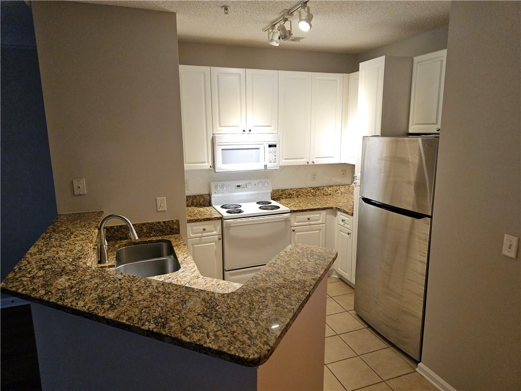 10 Perimeter Summit Boulevard, Unit 1303 Brookhaven, GA 30319 - Photo 4 of 24