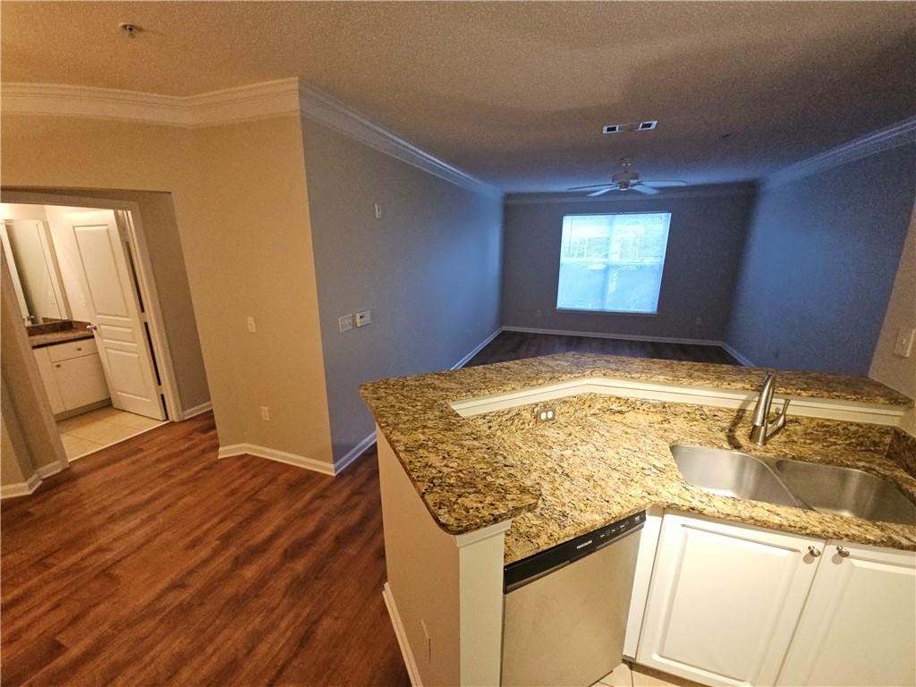10 Perimeter Summit Boulevard, Unit 1303 Brookhaven, GA 30319 - Photo 10 of 24