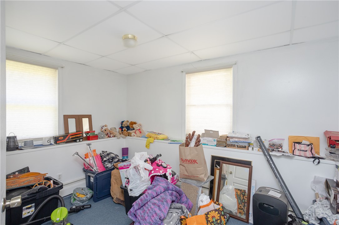 246 Long Highway Little Compton, RI 02837 - Photo 25 of 33