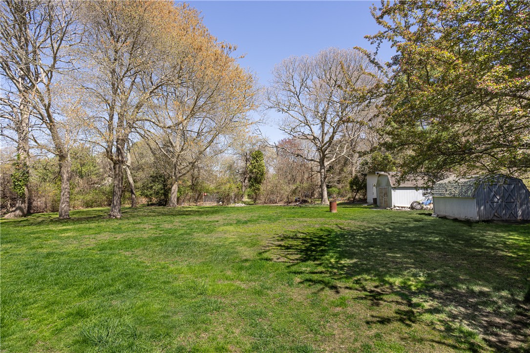 246 Long Highway Little Compton, RI 02837 - Photo 26 of 33