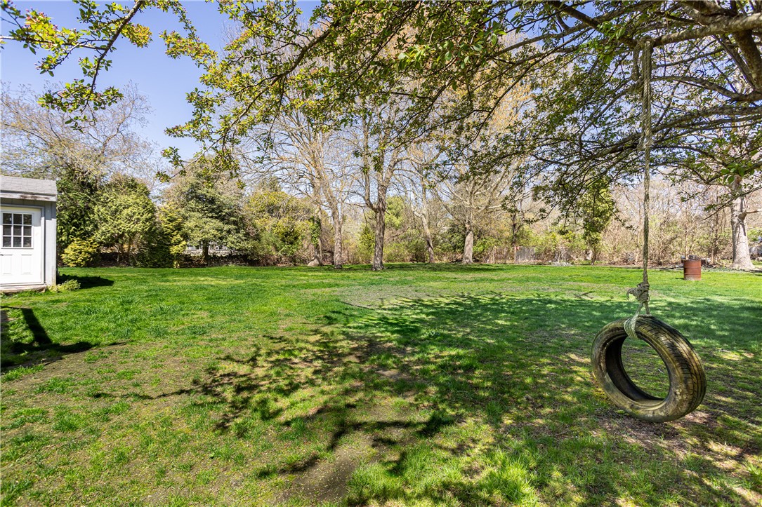 246 Long Highway Little Compton, RI 02837 - Photo 28 of 33