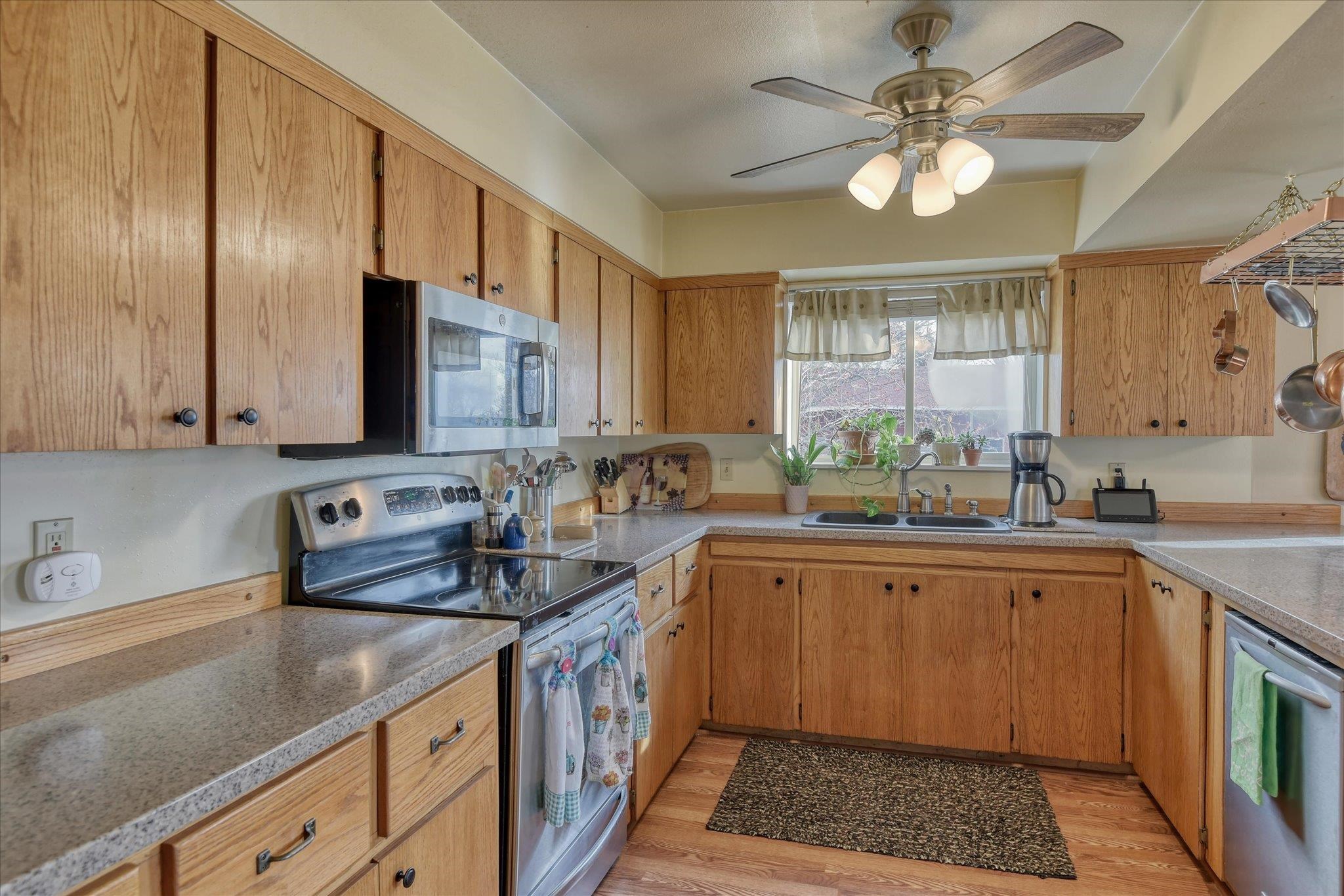 34620 North Short Road Deer Park, WA 99006 - Photo 11 of 32 Gallery Image 11