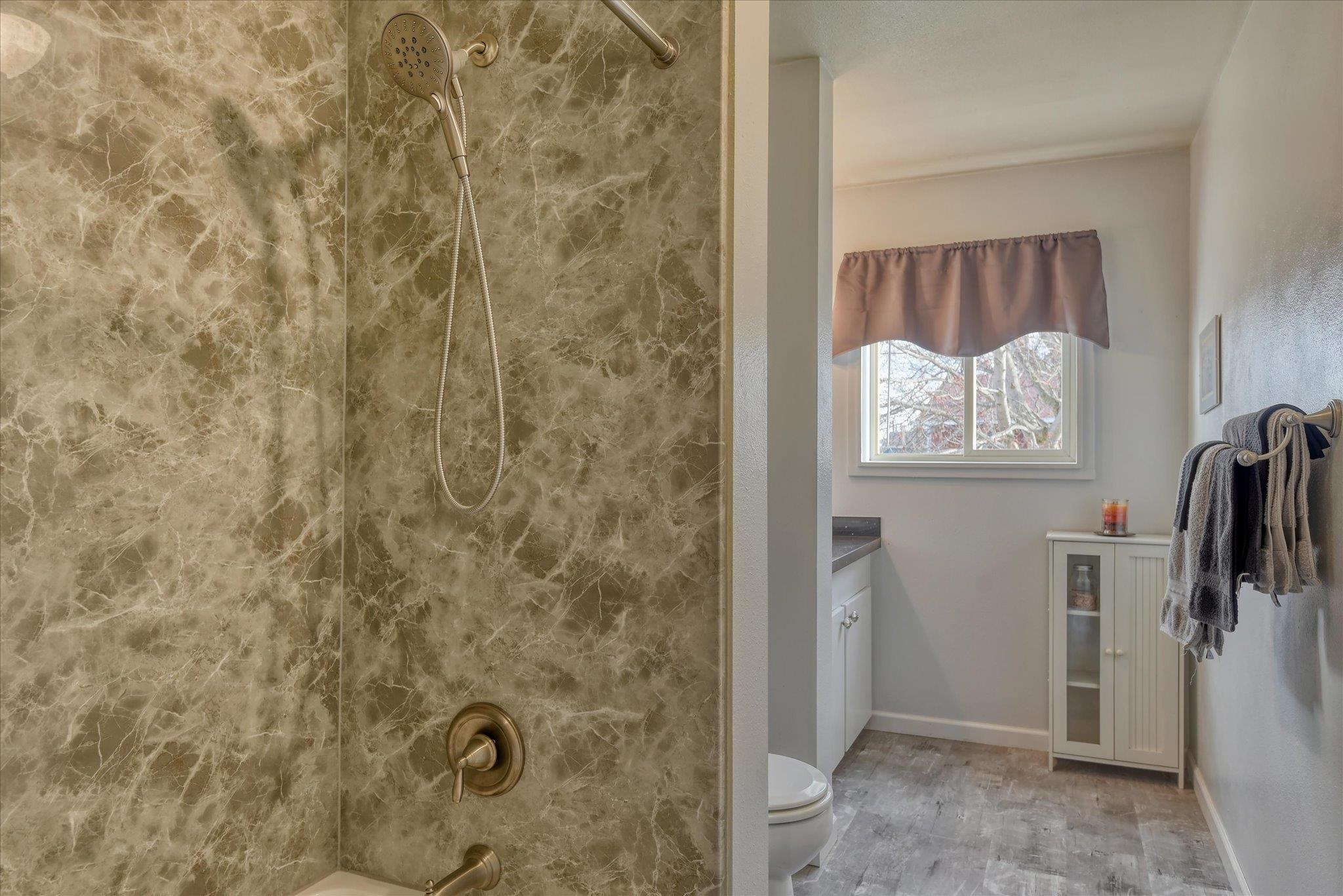 34620 North Short Road Deer Park, WA 99006 - Photo 16 of 32 Gallery Image 16