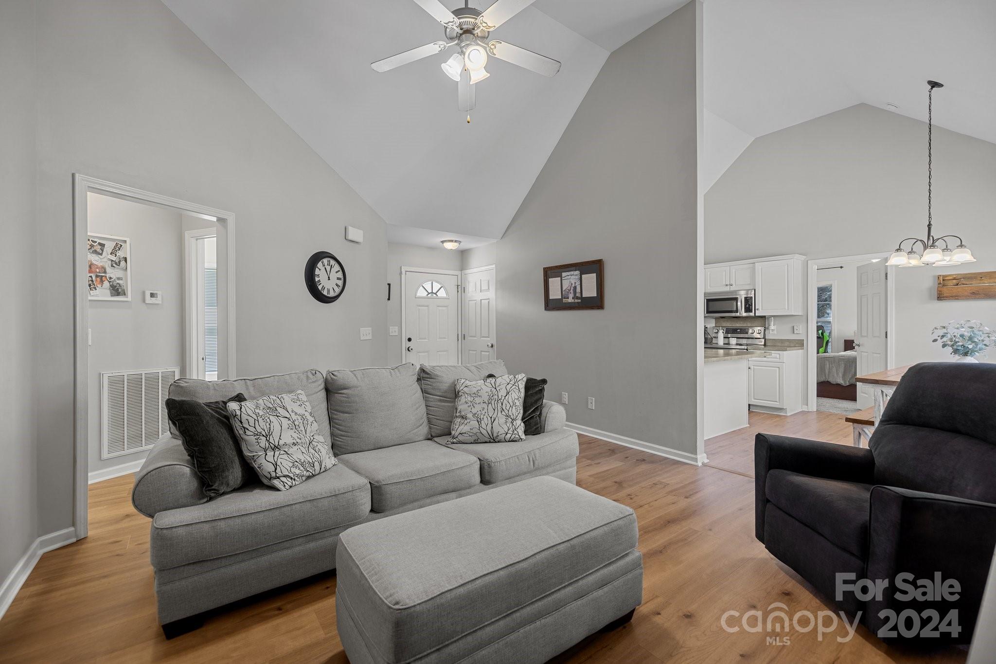 627 Red Hawk Way Clover, SC 29710 - Photo 4 of 27 Gallery Image 4