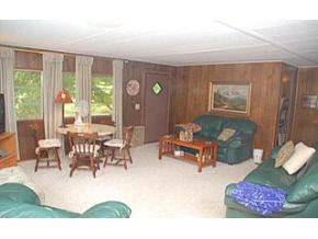 6685 East Gross Road Bloomington, IN 47401 - Photo 7 of 9 Gallery Image 7
