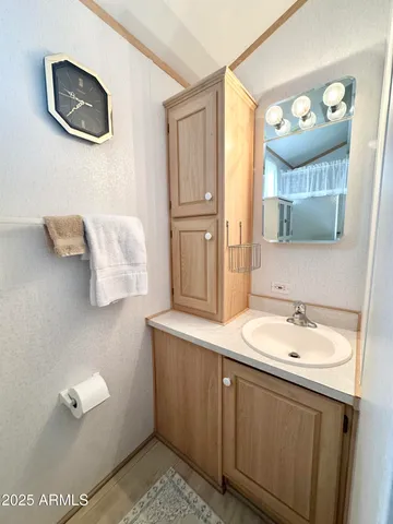 $119,900 | 303 South Diamond Drive, Apache Junction, AZ 85119