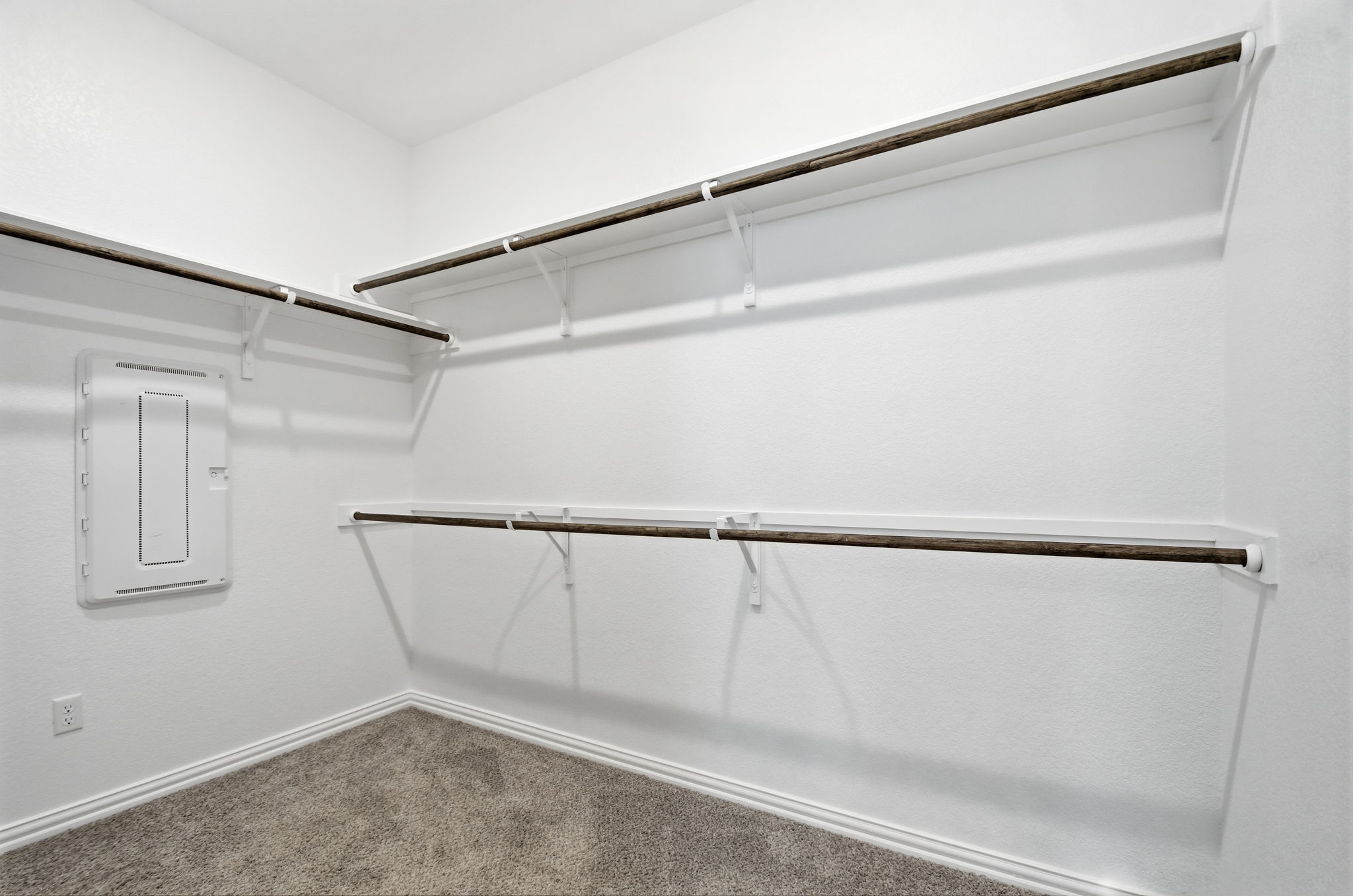 1009 Calendula Trail Georgetown, TX 78628 - Photo 19 of 31 Primary Closet #1