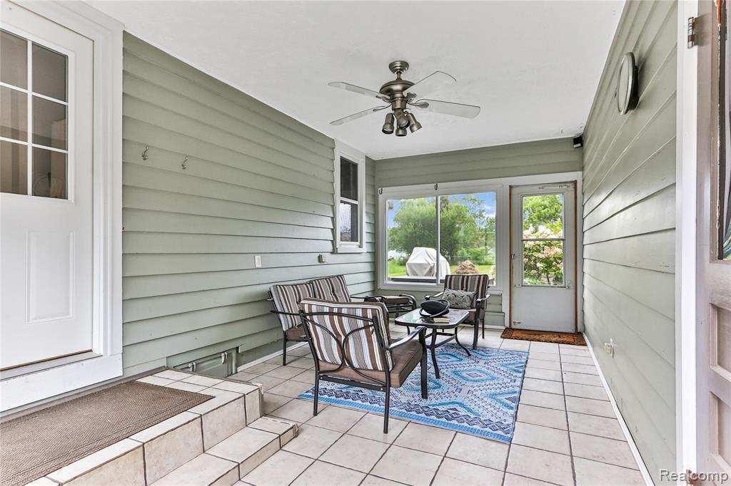 15890 Brook Road Lansing, MI 48906 - Photo 16 of 21