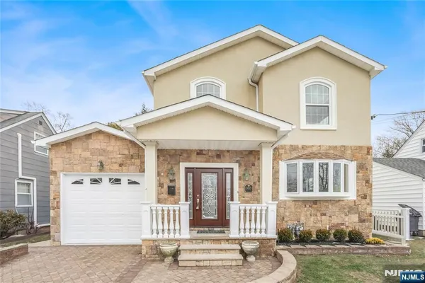 $949,500 | 585 Mt Prospect Avenue, Clifton, NJ 07012