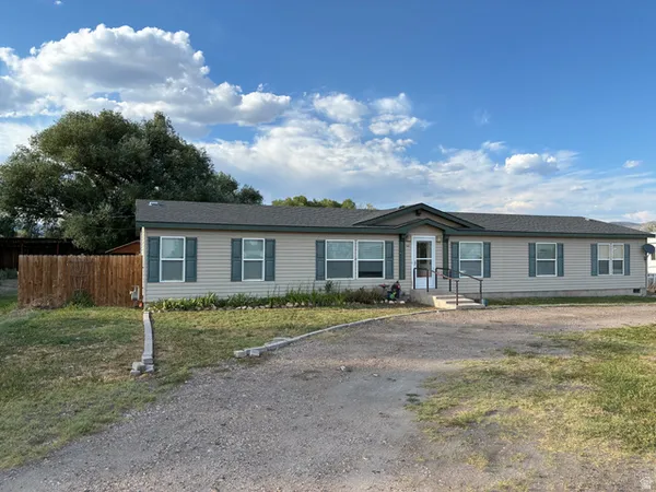 $350,000 | 547 East 2000th Street North, Vernal, UT 84078