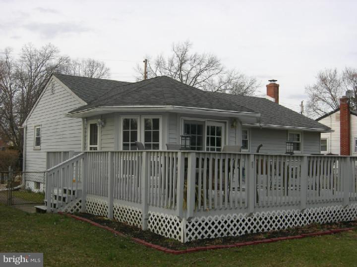 121 Estates Road Pine Hill, NJ 08021 - Photo 4 of 14 Deck