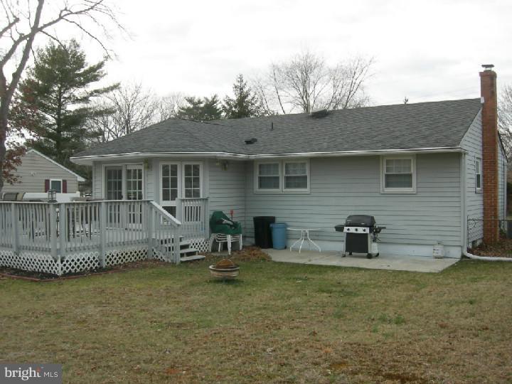 121 Estates Road Pine Hill, NJ 08021 - Photo 5 of 14 Exterior Back