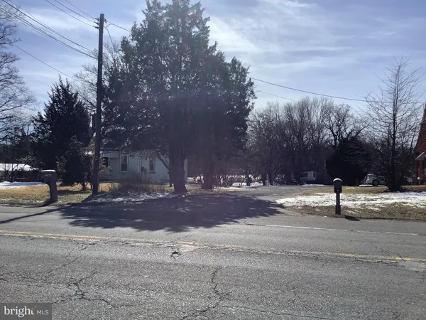 $999,995 | 7705 Old Alexandria Ferry Road, Clinton, MD 20735