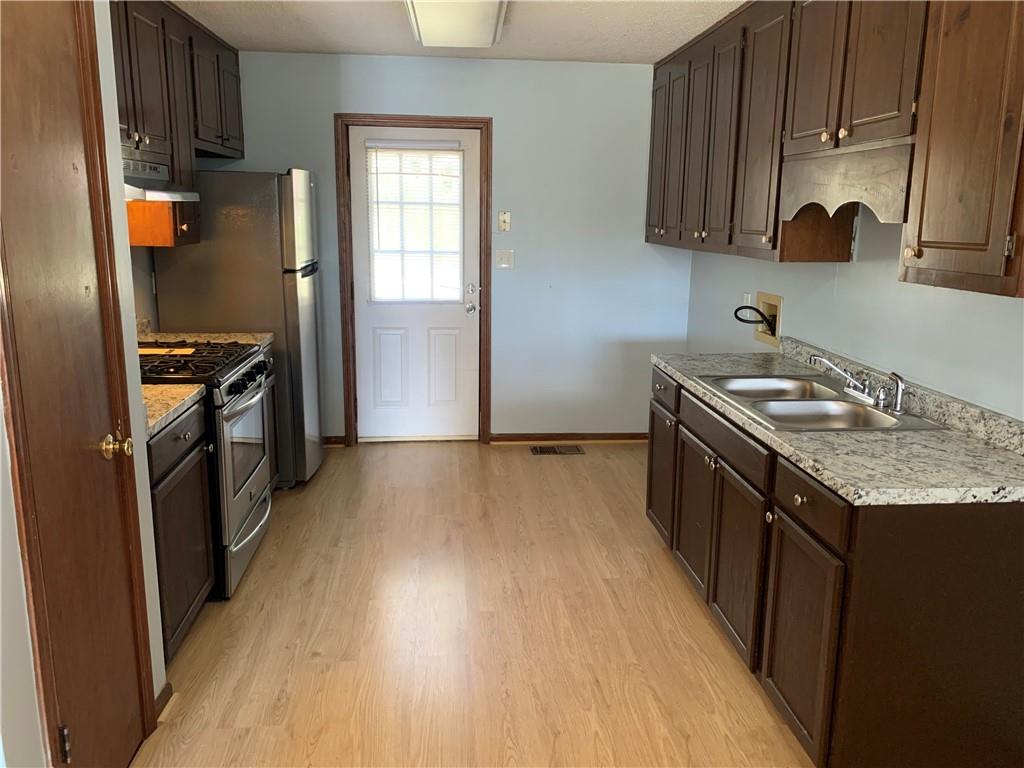 92 Fawn Path, Unit D Dallas, GA 30132 - Photo 5 of 10