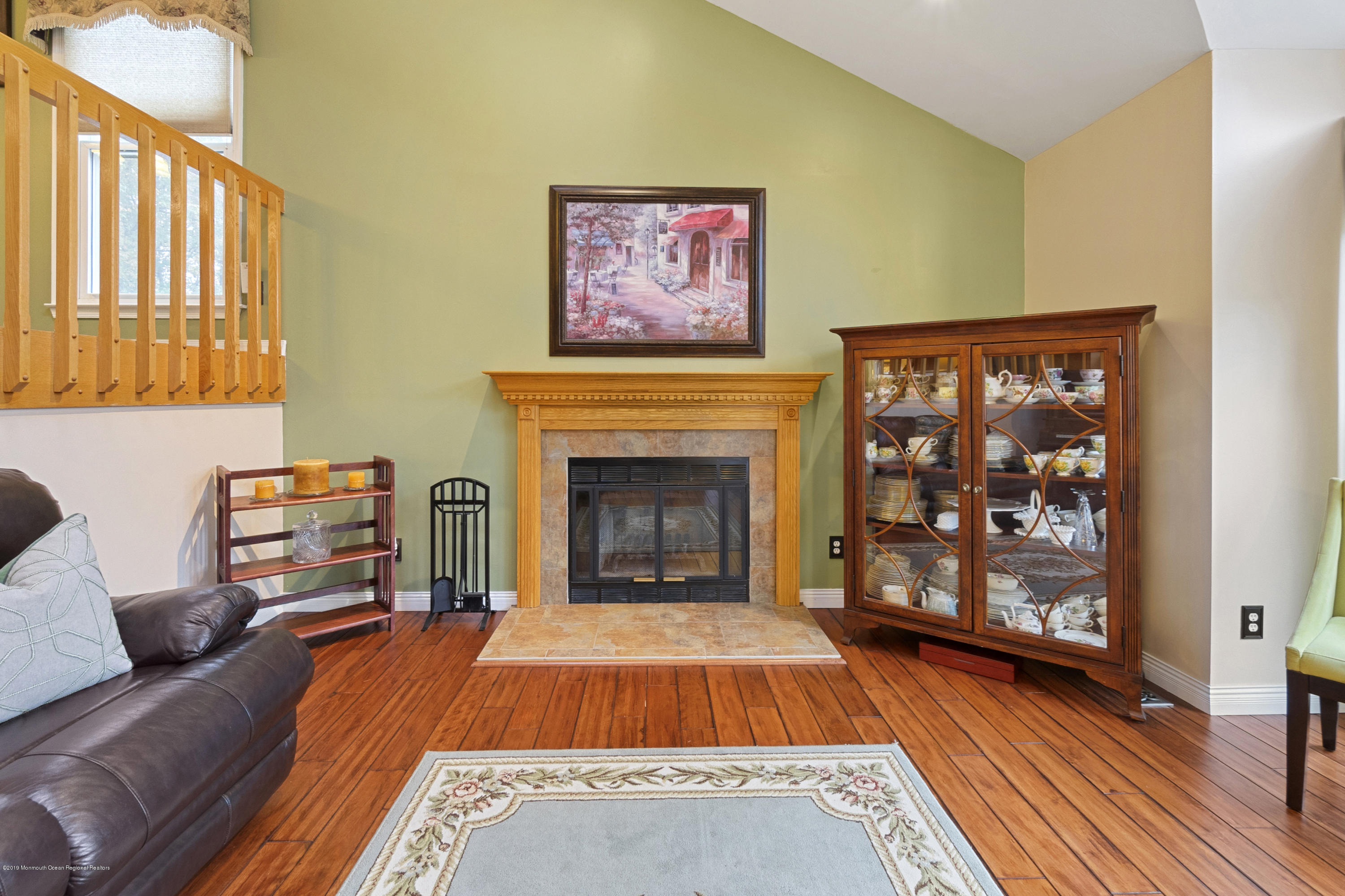 60 Heritage Drive Howell, NJ 07731 - Photo 4 of 34 DSC06355