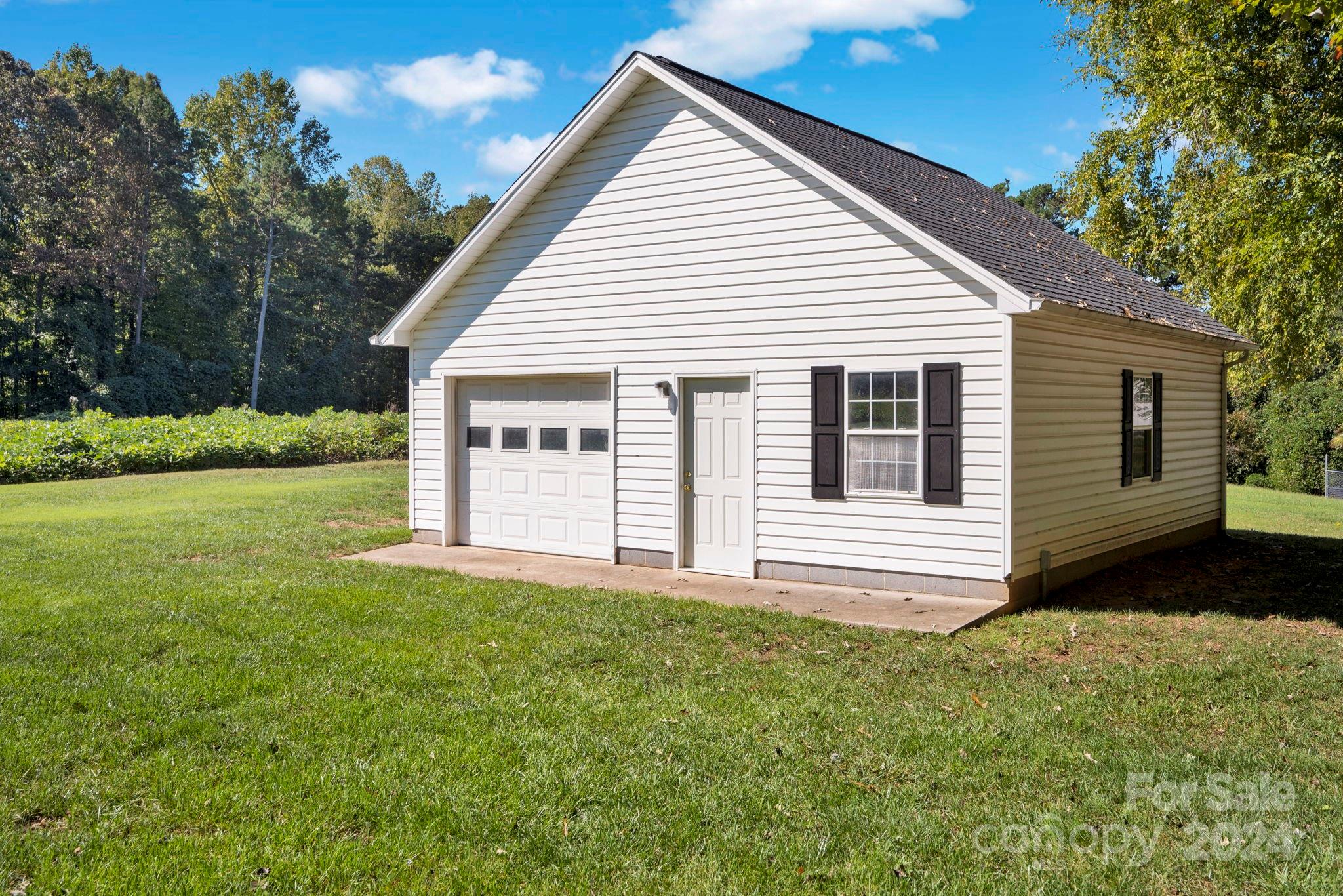 129 Clodfelter Road Mooresville, NC 28115 - Photo 32 of 41 Gallery Image 32