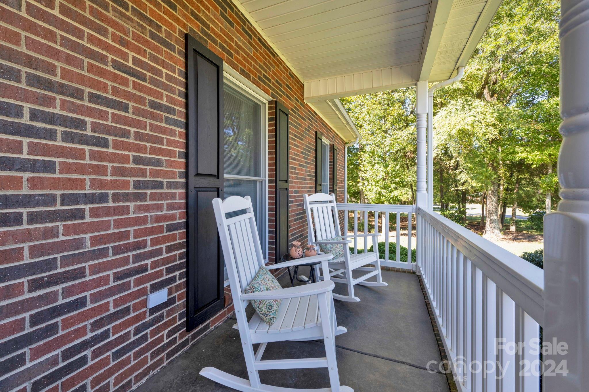 129 Clodfelter Road Mooresville, NC 28115 - Photo 4 of 41 Gallery Image 4