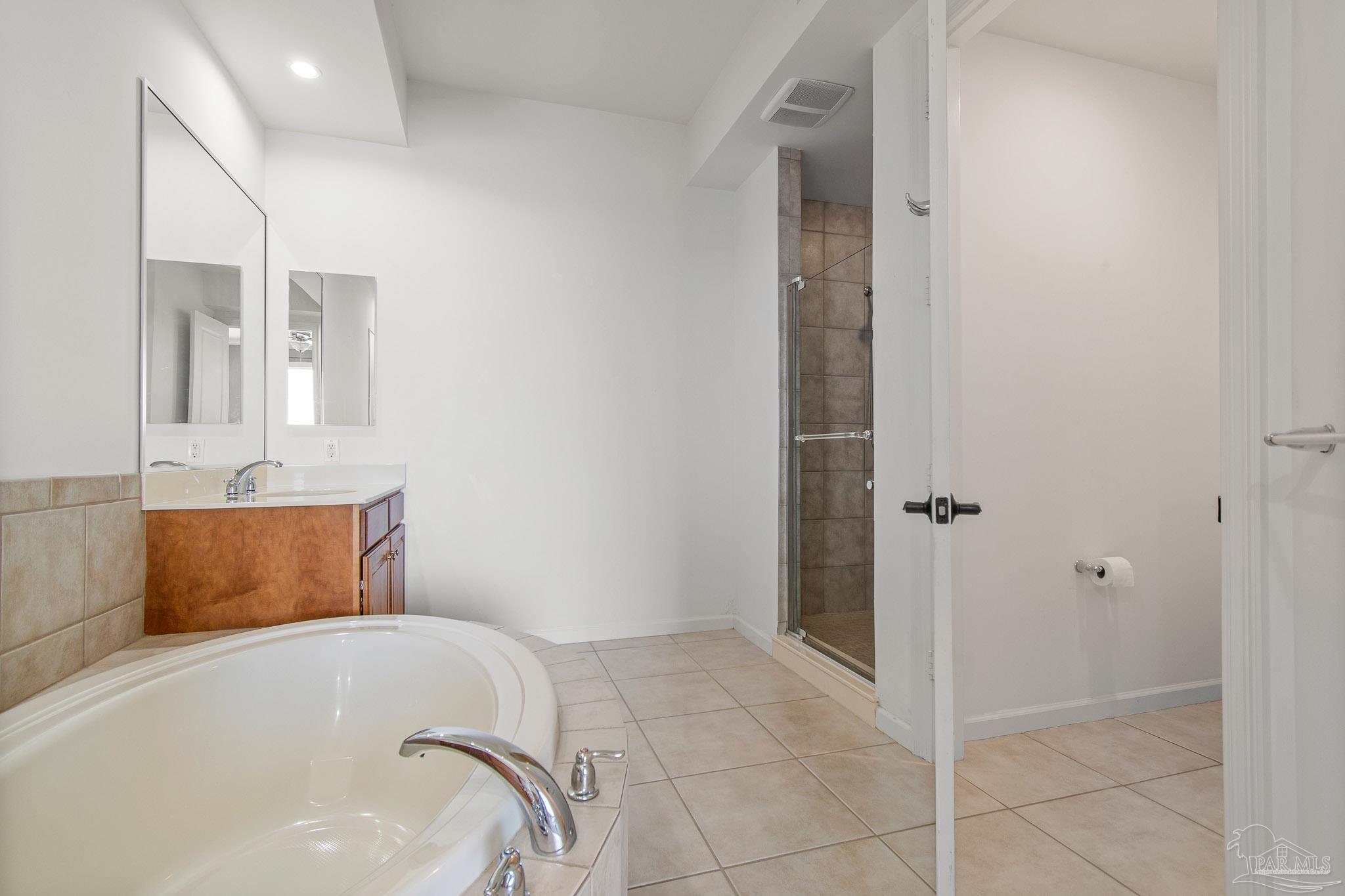 10099 Nelle Avenue, Unit 1102 Pensacola, FL 32507 - Photo 31 of 40