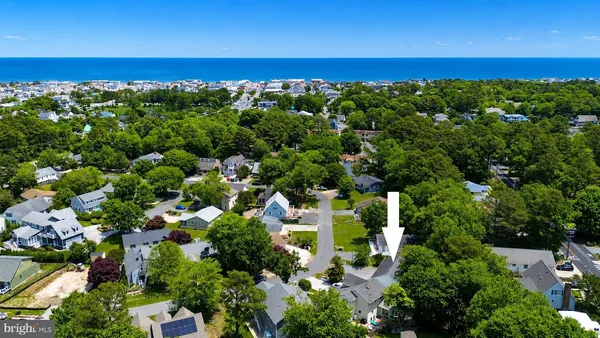 $775,000 | 530 Candlelight Lane, Bethany Beach, DE 19930
