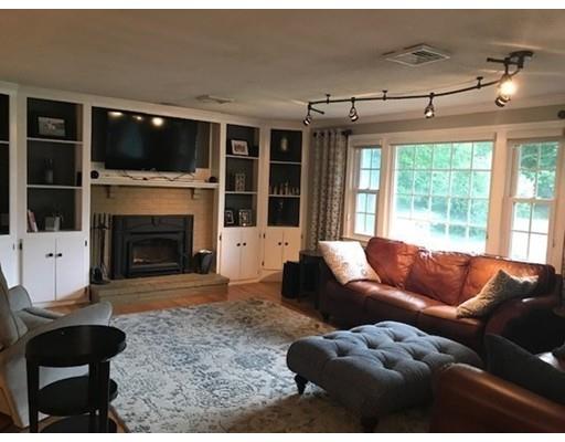 341 Mucciarone Road Franklin, MA 02038 - Photo 5 of 22 Gallery Image 5