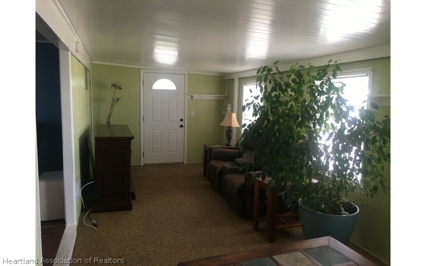 3132 Desoto Road Sebring, FL 33870 - Photo 4 of 20 Gallery Image 4