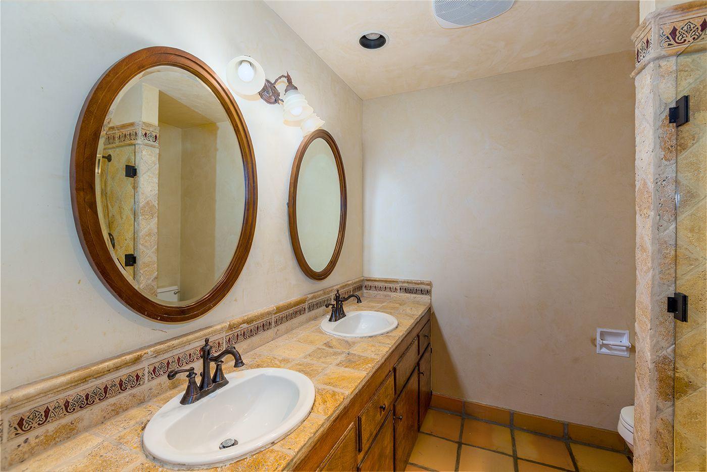 490 Ranchito Vista Road Santa Barbara, CA 93108 - Photo 17 of 26 Bathroom 2