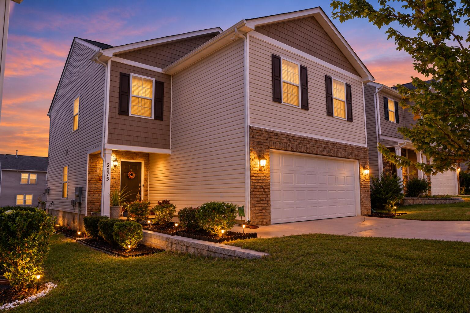 2075 Elmridge Road Columbia, SC 29209 - Photo 1 of 10 Twilight Glow at 2075