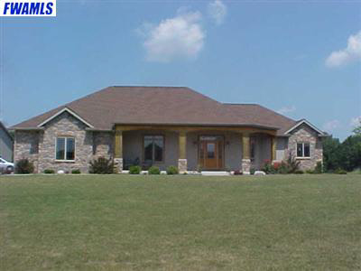 6824 McComb Road Churubusco, IN 46723 - Photo 1 of 24