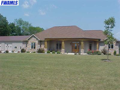 6824 McComb Road Churubusco, IN 46723 - Photo 2 of 24
