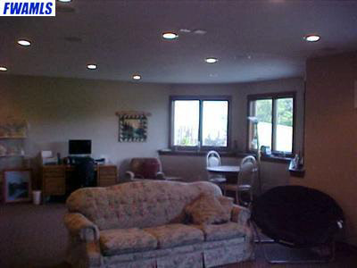 6824 McComb Road Churubusco, IN 46723 - Photo 13 of 24