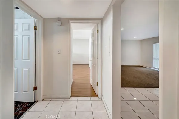 $2,790 | 5315 Zelzah Avenue, Unit 6, Encino, CA 91316