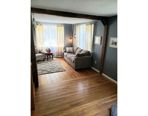 822 Glendale Road Wilbraham, MA 01095 - Photo 4 of 28