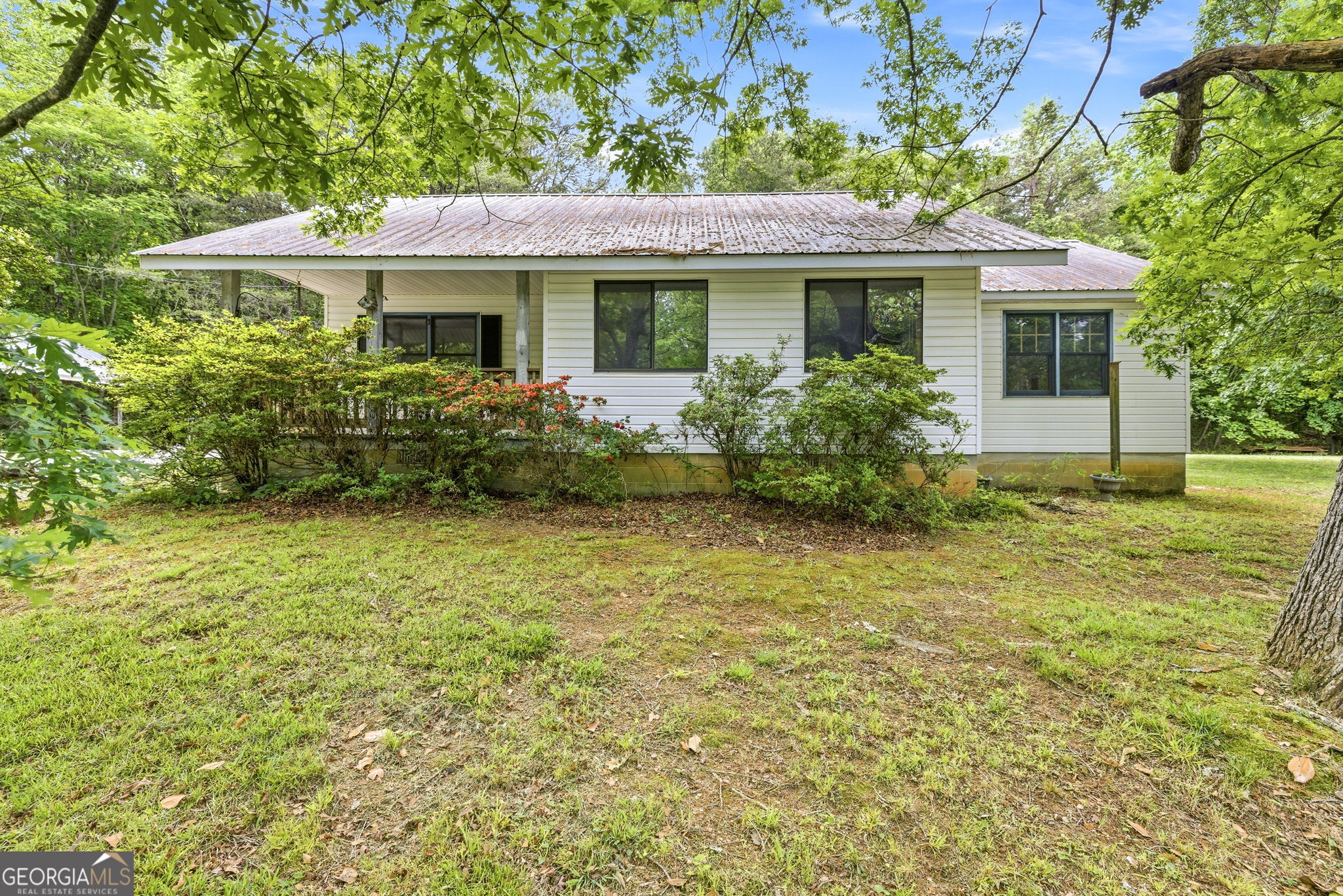 210 Kentucky Street Demorest, GA 30535 - Photo 1 of 30 a front view of a house with garden