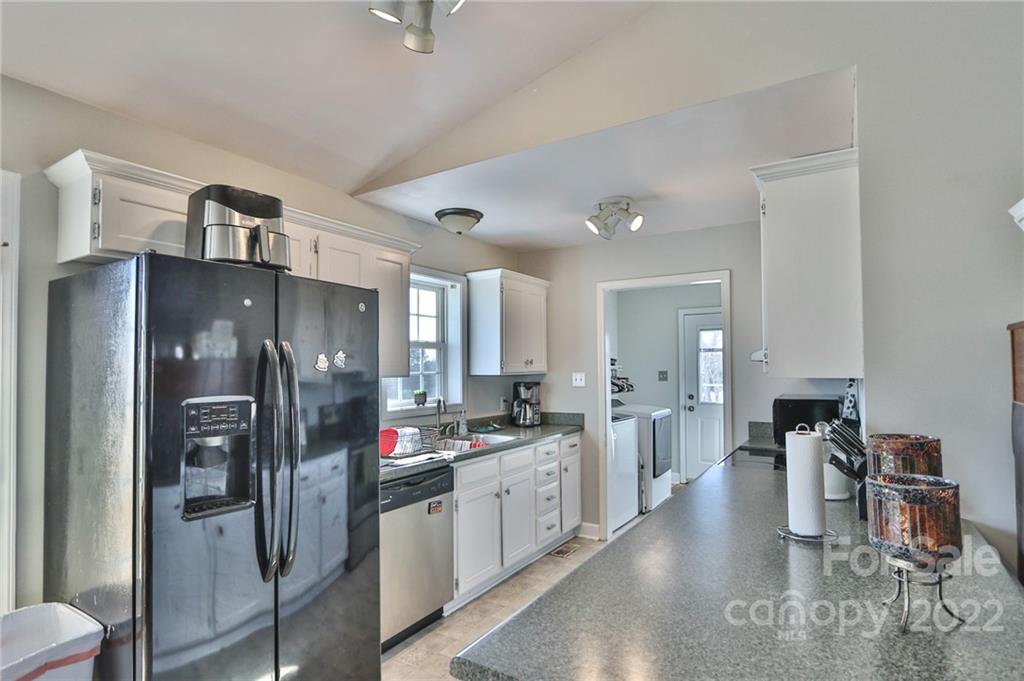 149 Speaks Road Olin, NC 28660 - Photo 10 of 29 Gallery Image 10