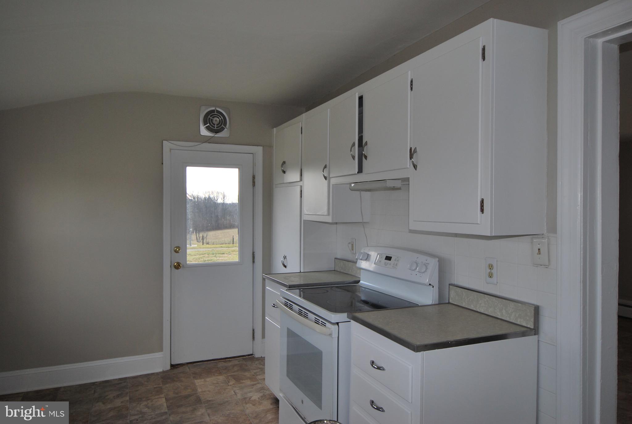 592 Blake Road Elkton, MD 21921 - Photo 3 of 18 Kitchen