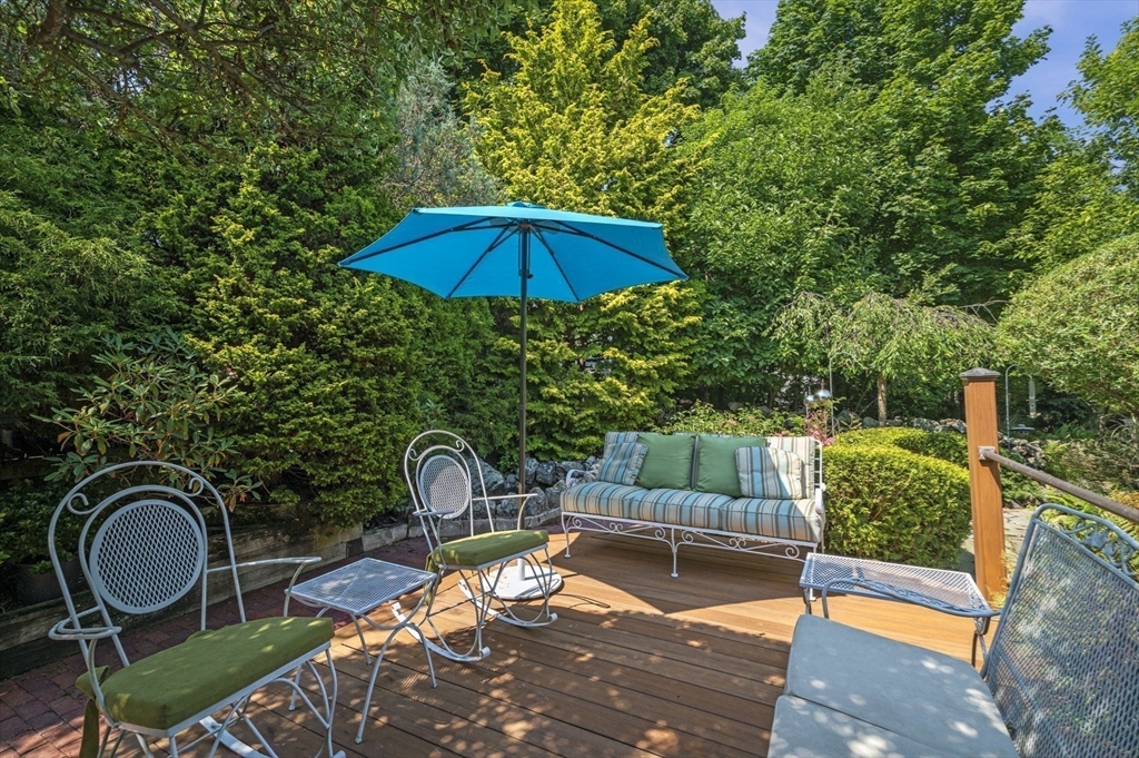 21 Savoy Road Salem, MA 01970 - Photo 8 of 41 Gallery Image 8
