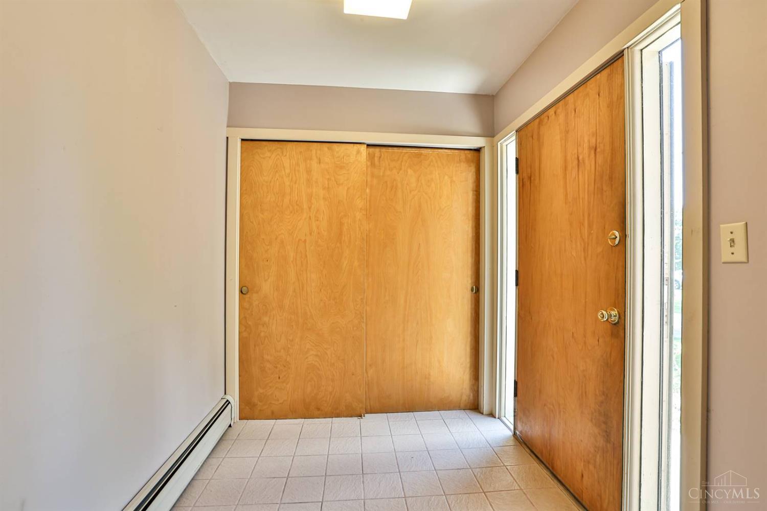6794 Shawnee Run Road Madeira, OH 45243 - Photo 4 of 56