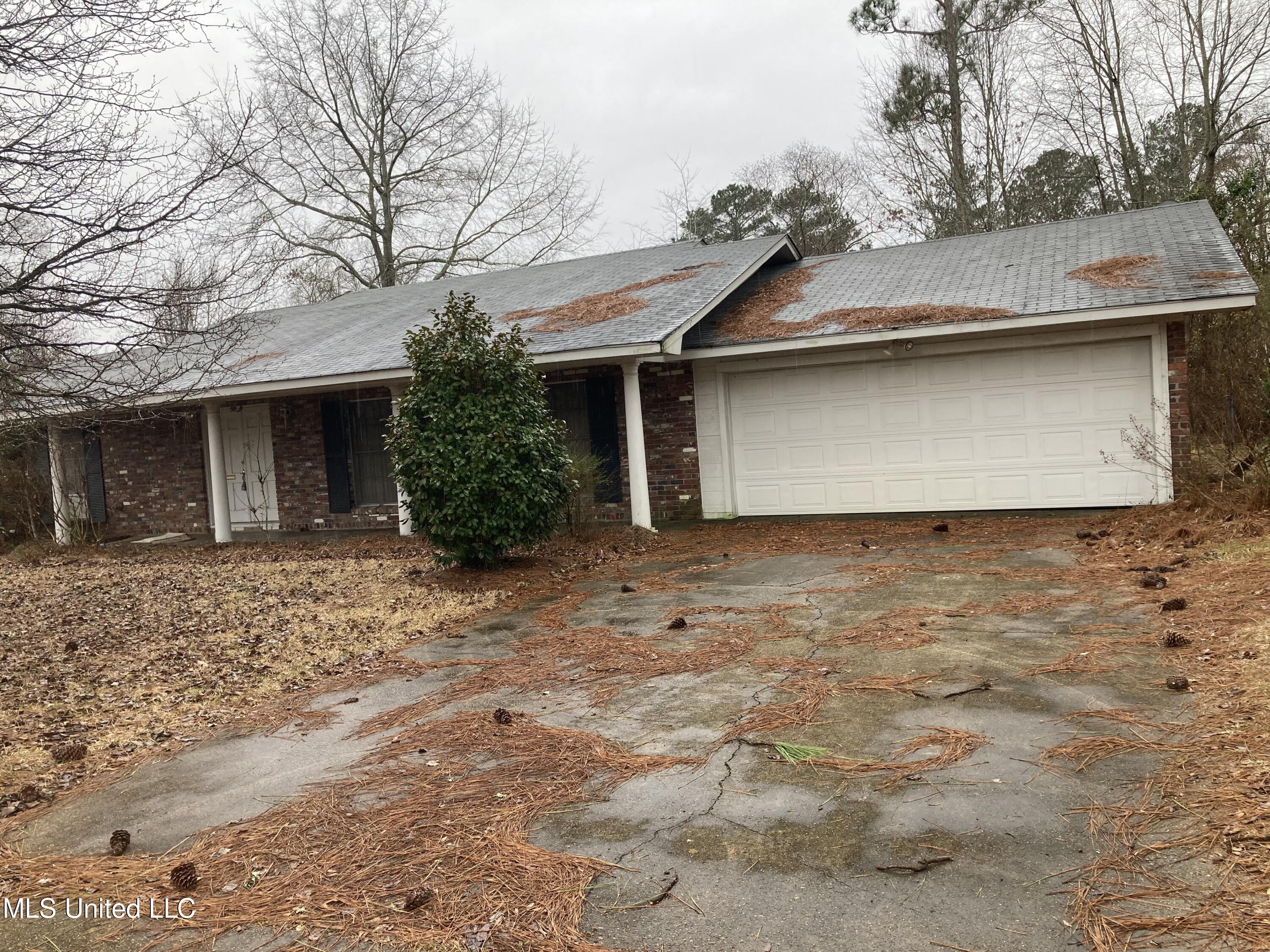 829 South Pear Orchard Road Ridgeland, MS 39157 - Photo 1 of 1 Front