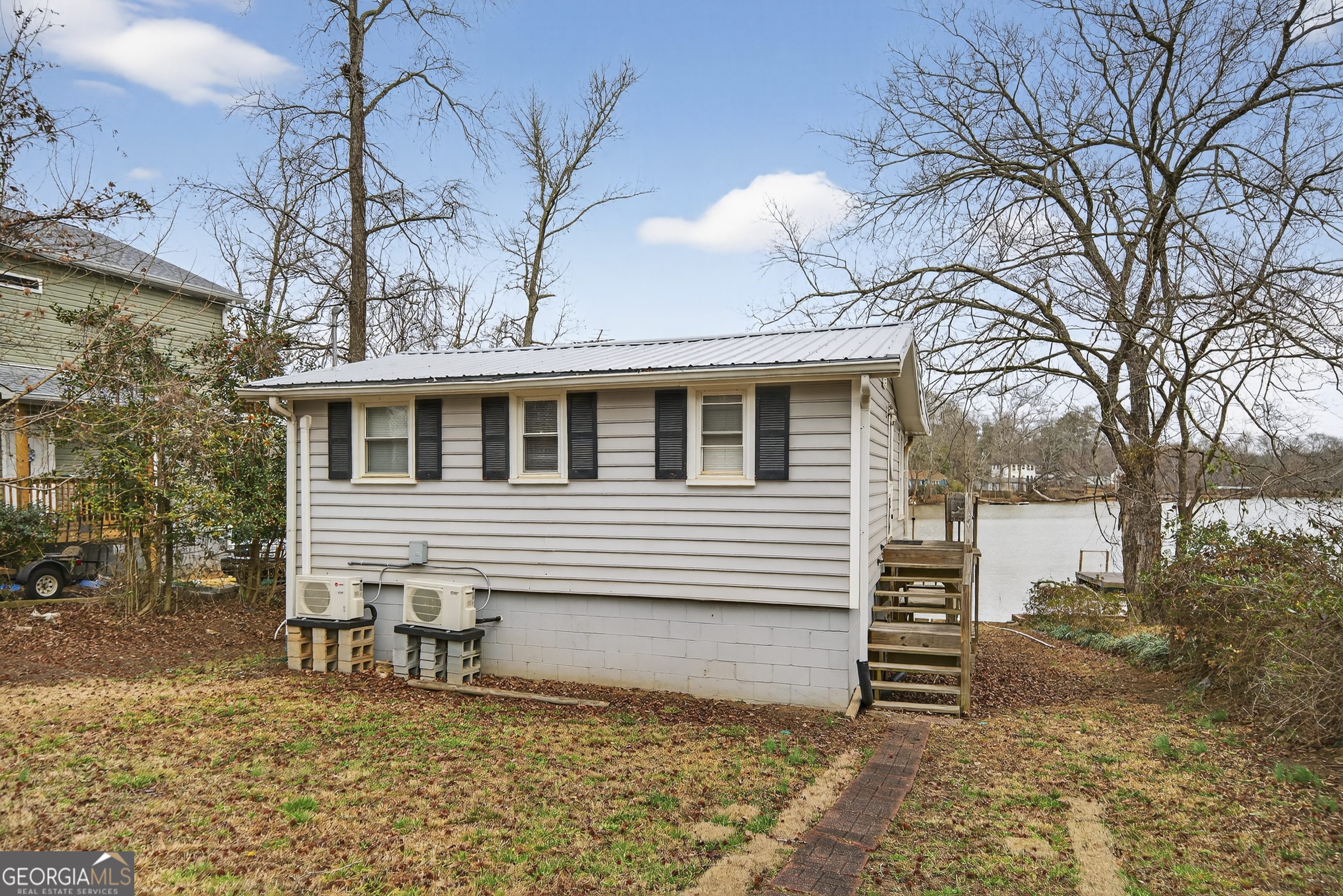 126 Elizabeth Circle Jackson, GA 30233 - Photo 4 of 42