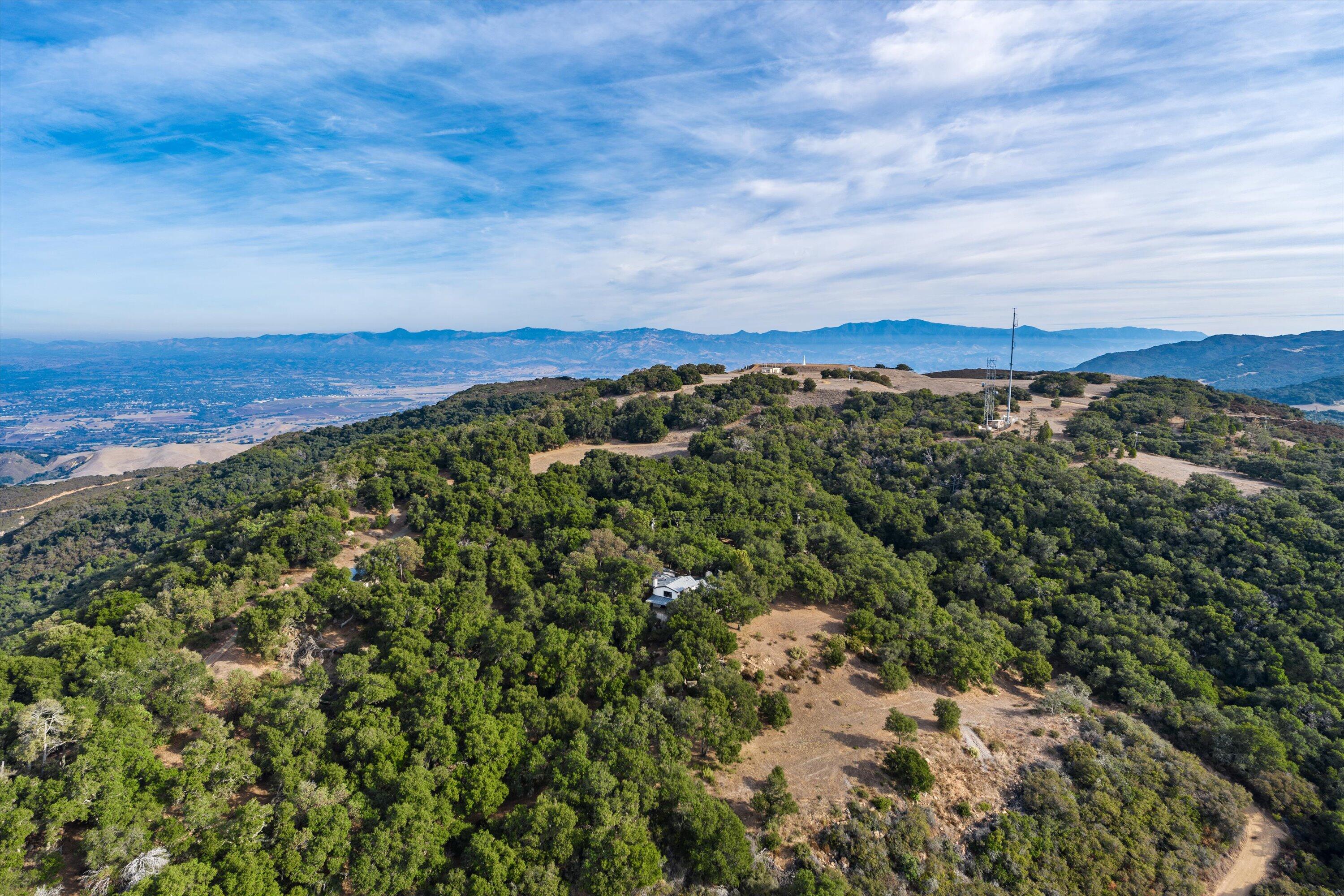 2381 Refugio Road Goleta, CA 93117 - Photo 30 of 48 35-A001C0024_231104_E85D