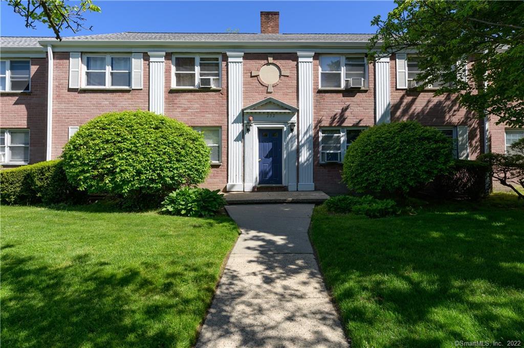 232 Seaton Road, Unit 1 Stamford, CT 06902 - Photo 1 of 1 Gallery Image 1