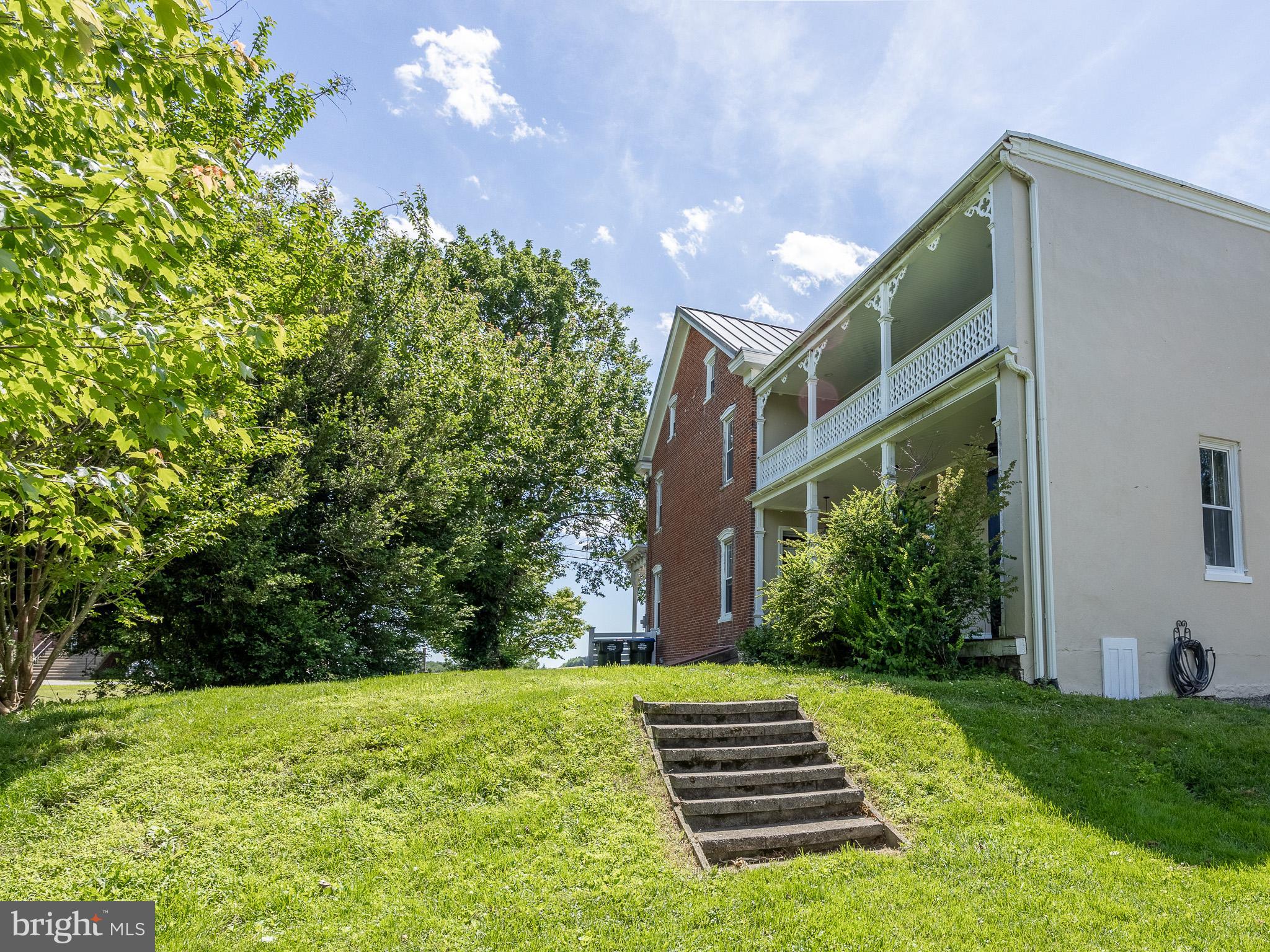 225 Niantic Road Barto, PA 19504 - Photo 14 of 82