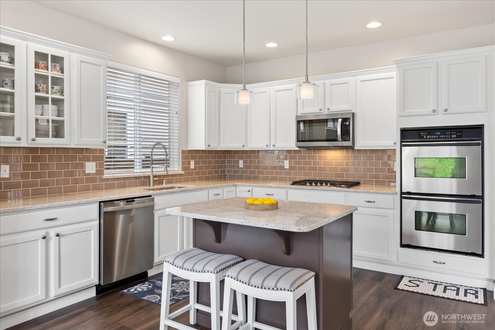 15326 Sunset Road Bothell, WA 98012 - Photo 7 of 40