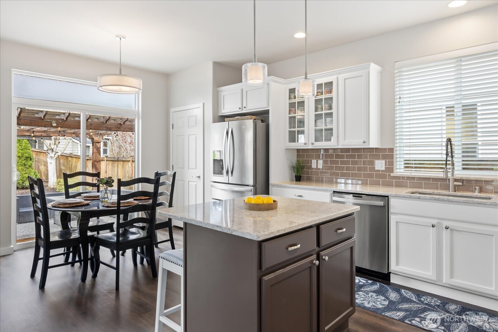 15326 Sunset Road Bothell, WA 98012 - Photo 9 of 40