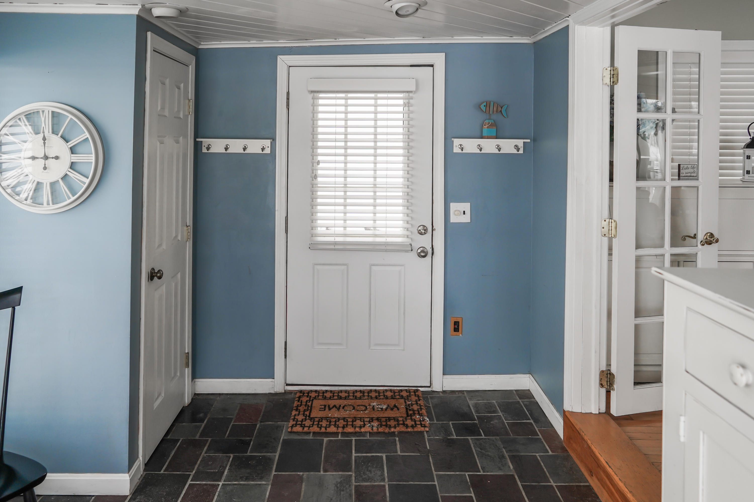 96 Everett Road Auburn, ME 04210 - Photo 19 of 30 Entry Way